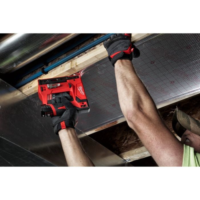 Степлер будівельний Milwaukee M12 BST-0 (без АКБ та ЗП) (4933459634) зображення 3