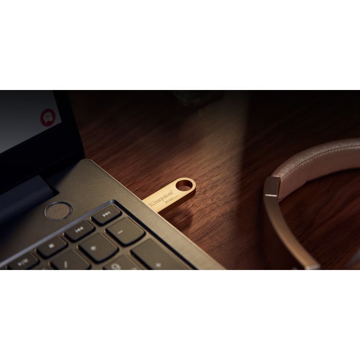 USB флеш накопитель Kingston 64GB DataTraveler SE9 G3 Gold USB 3.2 (DTSE9G3/64GB) изображение 4
