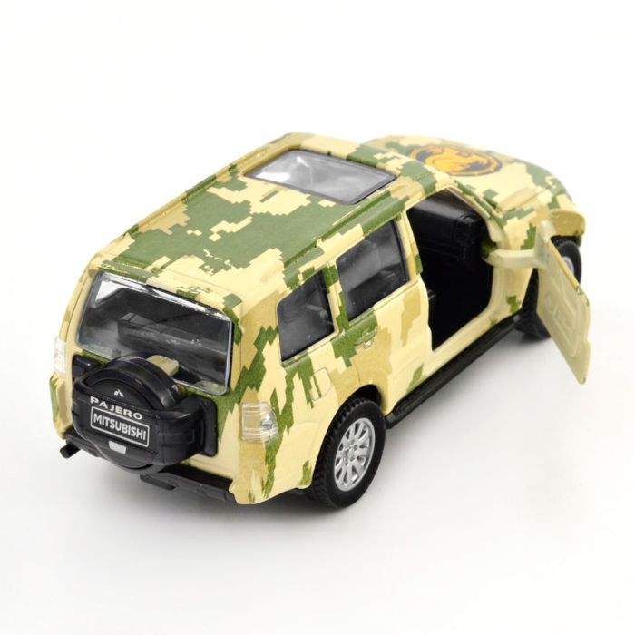 Машина TechnoDrive Автомодель серії Шеврони Героїв - Mitsubishi Pajero 4WD Tubro - 47 ОМБр (250361M) зображення 2