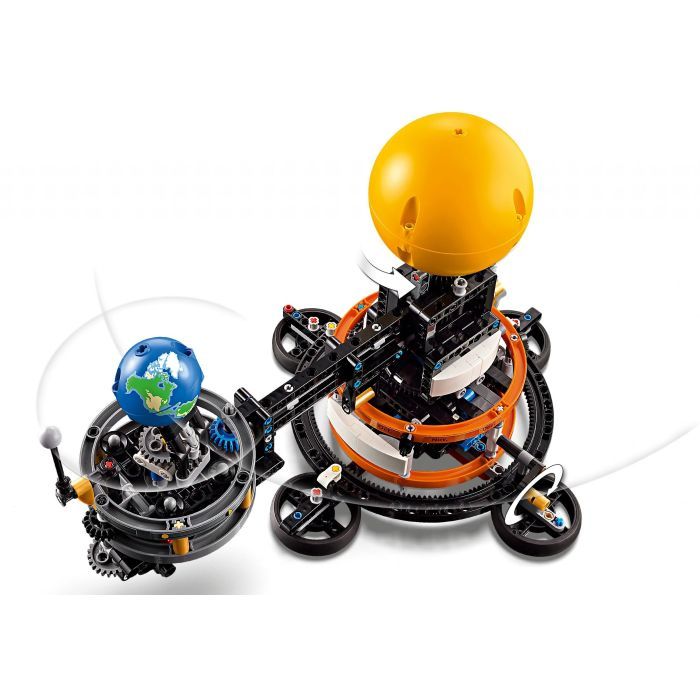 Конструктор LEGO Technic Земля та Місяць на орбіті 526 деталей (42179) зображення 7