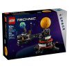 Конструктор LEGO Technic Земля та Місяць на орбіті 526 деталей (42179)