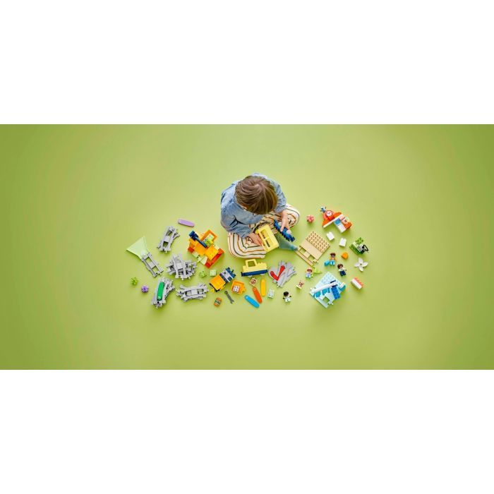 Конструктор LEGO DUPLO Town Великий інтерактивний громадський потяг (10428-) зображення 12