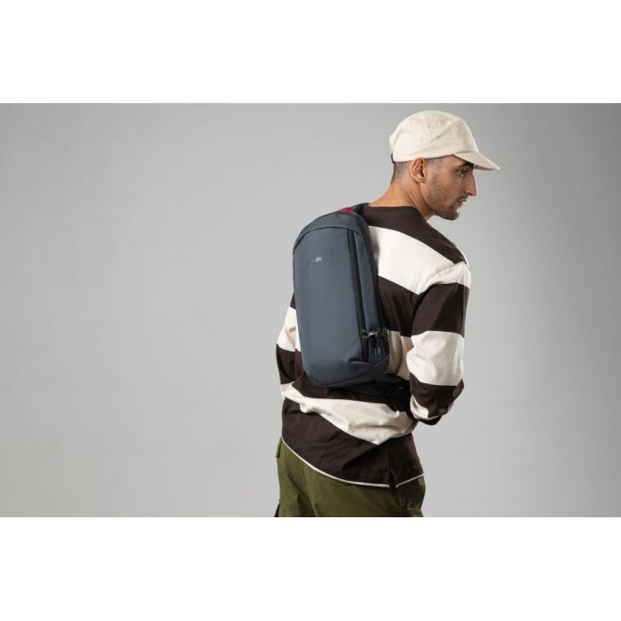 Сумка Pacsafe Vibe 325 sling pack Черная (60221130) изображение 10