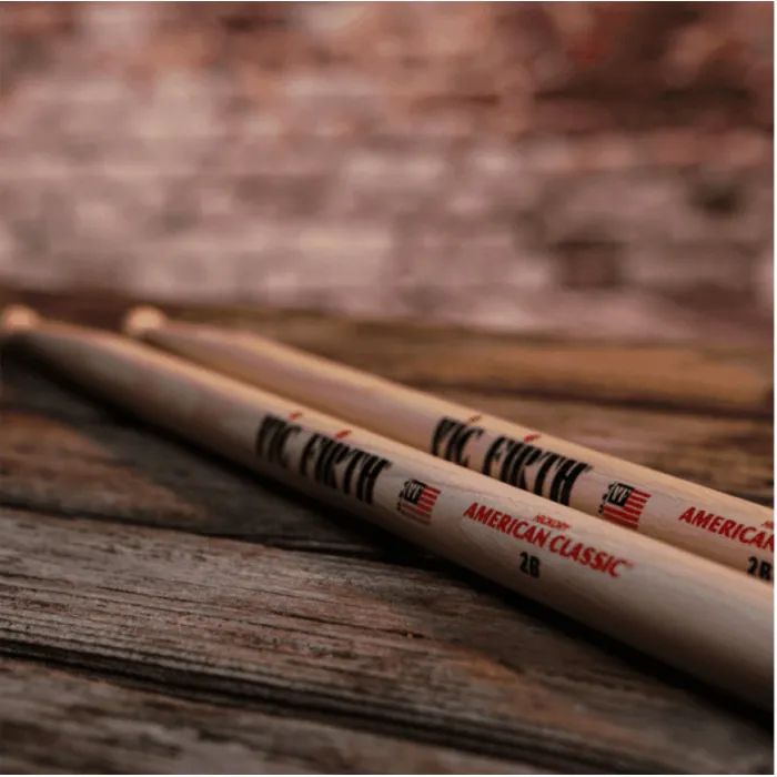 Барабанні палички Vic Firth 2B American Classic (232062) зображення 2