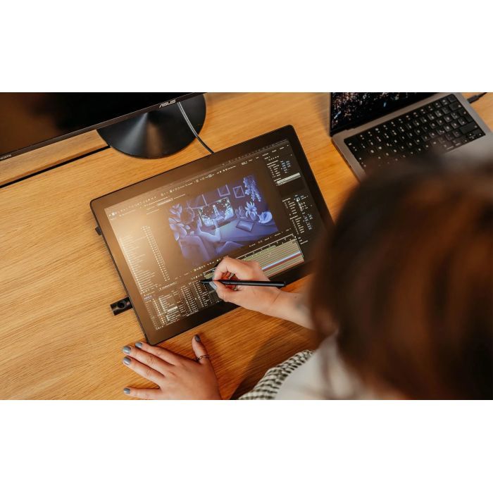 Графічний планшет Wacom Cintiq16 (2025) (DTK168K0B) зображення 6