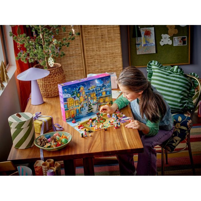 Конструктор LEGO Friends Адвент календарь 2025 (42668) изображение 8