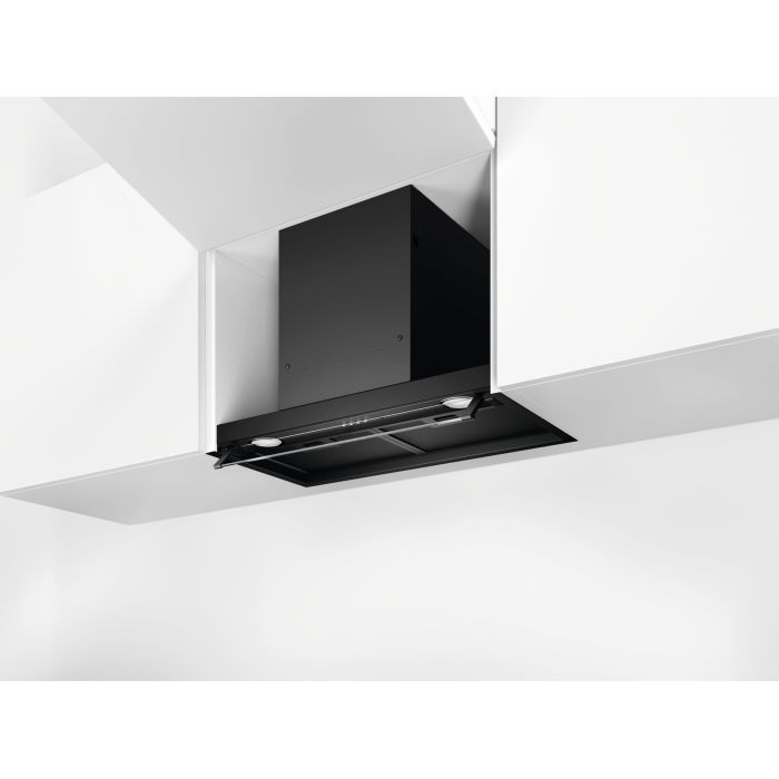 Вытяжка кухонная Electrolux LFP516K изображение 3