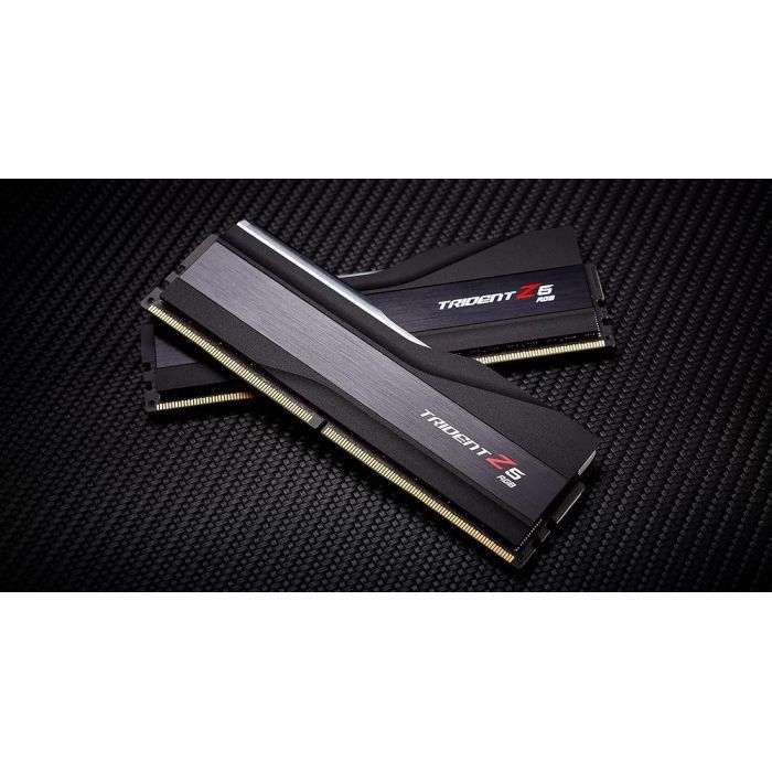 Модуль памяти для компьютера DDR5 32GB (2x16GB) 6400 MHz Trident Z5 RGB G.Skill (F5-6400J3039G16GX2-TZ5RK) изображение 4