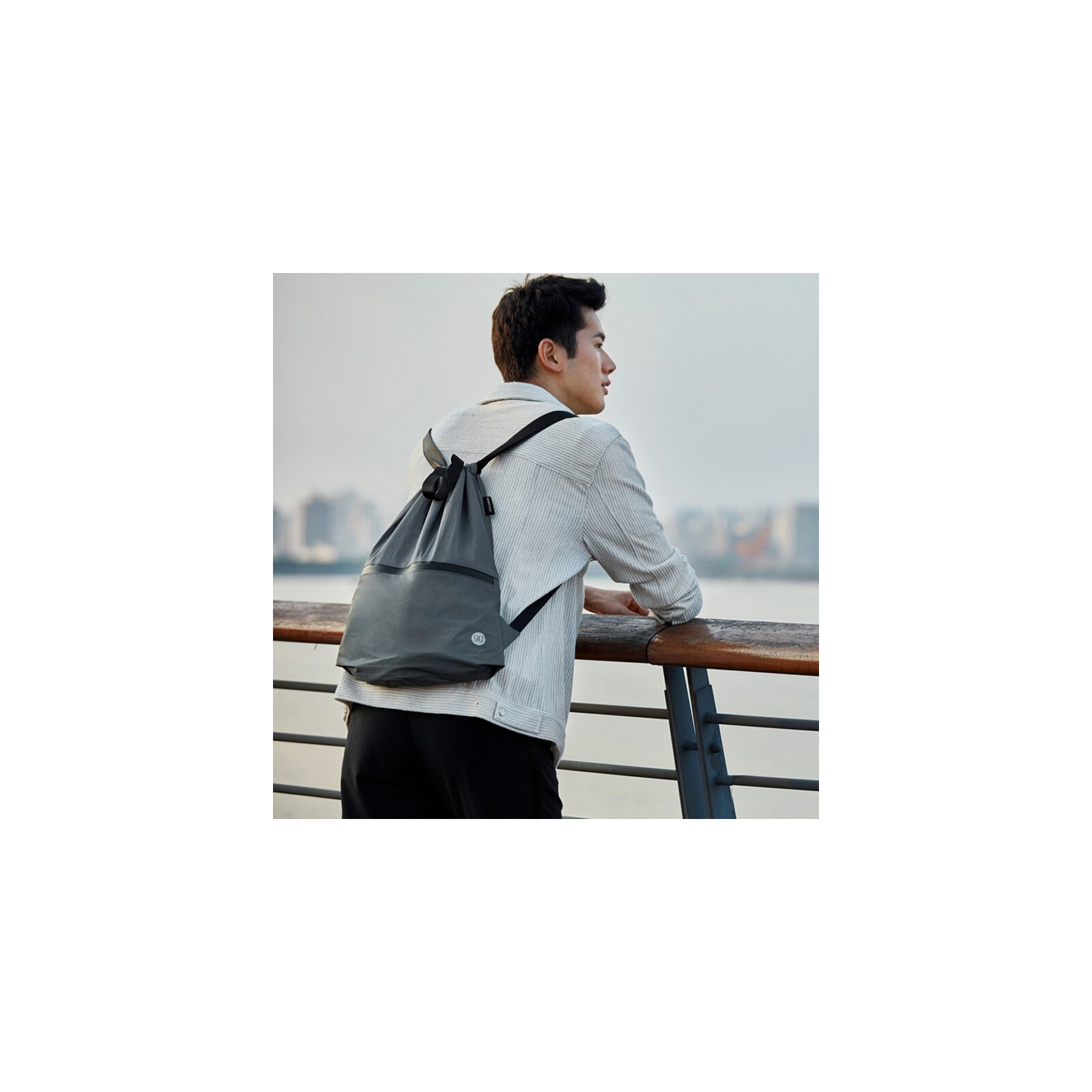 Рюкзак туристический Xiaomi RunMi 90 Points Lightweight Urban Drawstring Backpack Dark G (6972125146151) изображение 3