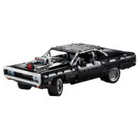 Конструктор LEGO Technic Dodge Charger Домініка Торетто 1077 деталей (42111) зображення 2