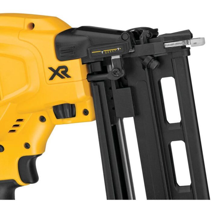 Гвоздезабиватель DeWALT 18В XR , диаметр/длина гвоздя 1.6/32-64мм (без АКБ и ЗУ) (DCN662N) изображение 5