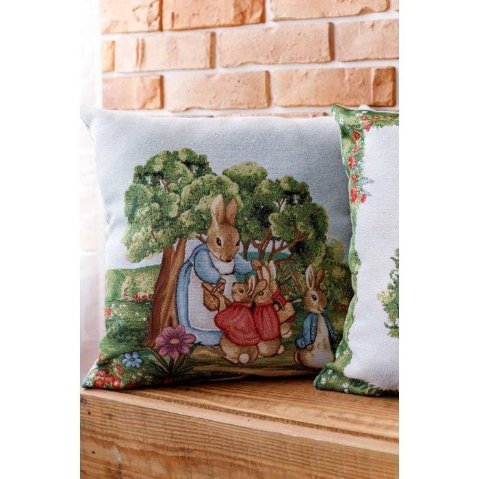 Наволочка Прованс гобеленовая декоративная Зайчиха с зайчатами Лужайка 45х45 см (034240) изображение 2