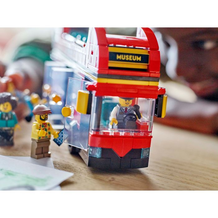 Конструктор LEGO City Красный двухэтажный экскурсионный автобус (60407) изображение 11