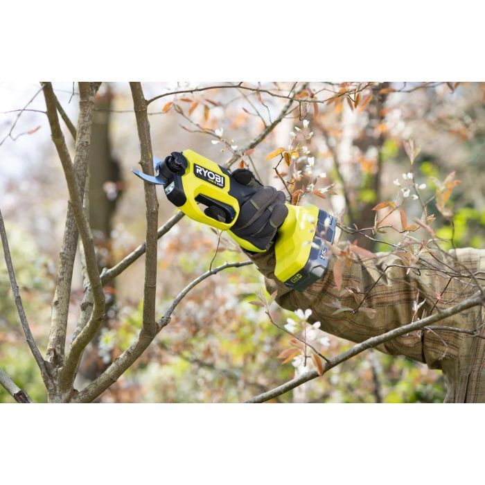 Секатор Ryobi ONE+ HP RY18SCXA-120T, 18V, 2Ah, до 28мм, кейс (5133005788) зображення 4