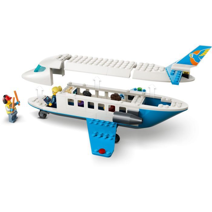 Конструктор LEGO City Пассажирский самолет (60492) изображение 6