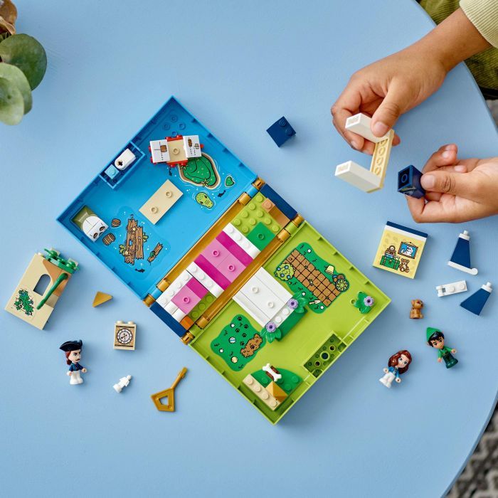 Конструктор LEGO Disney Classic Книга приключений Питера Пена и Венди 111 деталей (43220) изображение 7