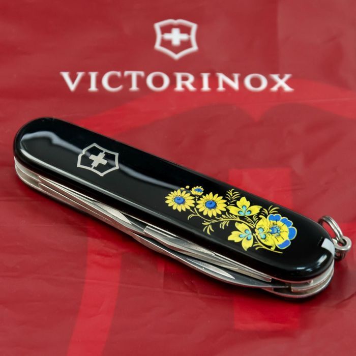 Нож Victorinox Spartan Ukraine Black "Ukraine" (1.3603.3_T0140u) изображение 2