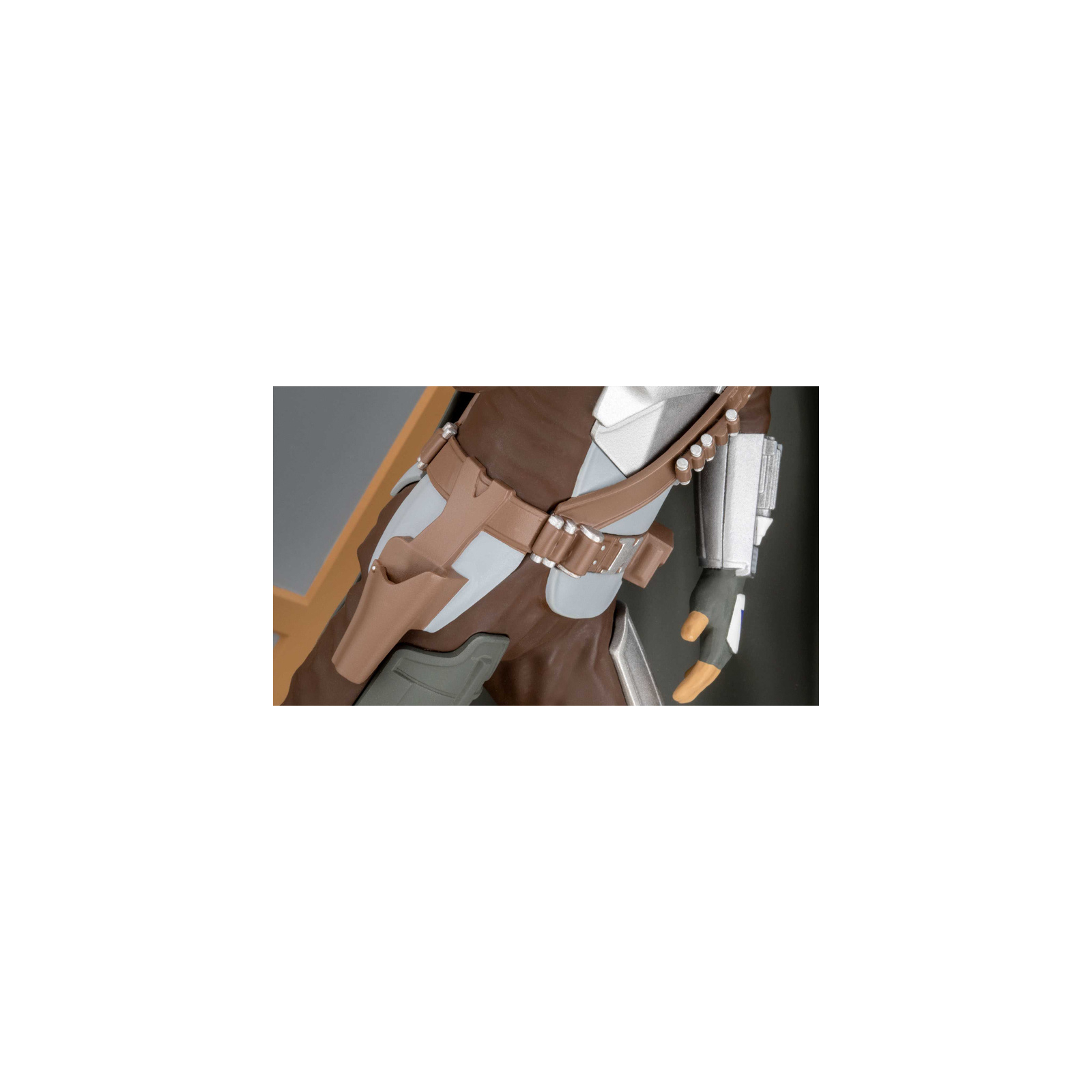Сборная модель Revell Охотник за головами из сериала "Мандалорец" уровень 3, 1:9 (RVL-06784) изображение 6