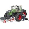 Спецтехника Bruder Трактор Fendt 1050 Vario с фигуркой и аксессуарами для ремонта (04041)