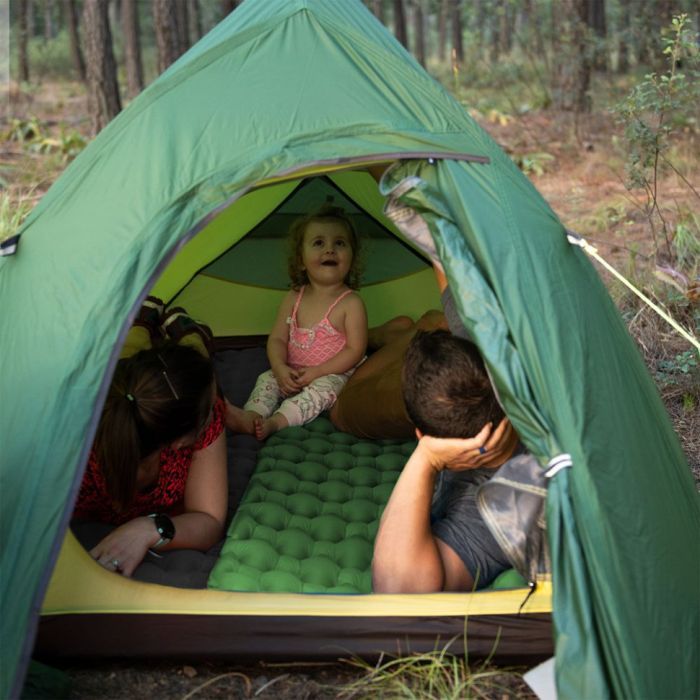 Туристичний килимок Naturehike надувний із подушкою FC-12 NH19Z003-P 65 мм зелений (6927595737750) зображення 5