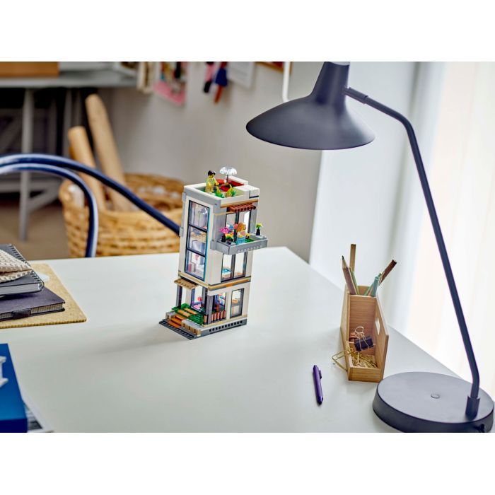 Конструктор LEGO Creator Сучасний будинок (31153) зображення 12