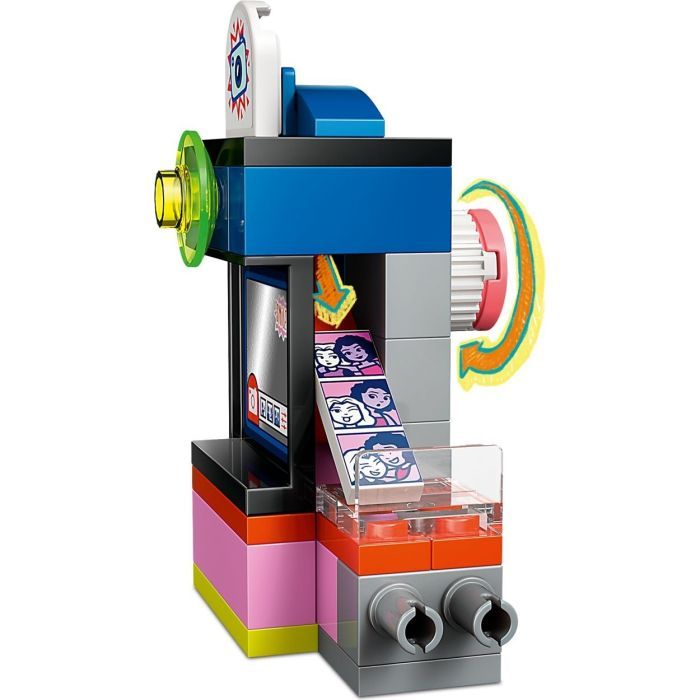 Конструктор LEGO Friends Парикмахерская и магазин аксессуаров (42662) изображение 5