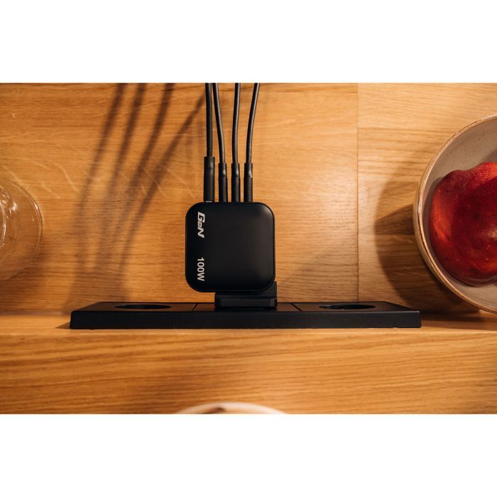 Зарядний пристрій Verbatim MiniGaN 100 W 4 ports (3xUSB-C/1xUSB-A) (32231) зображення 5